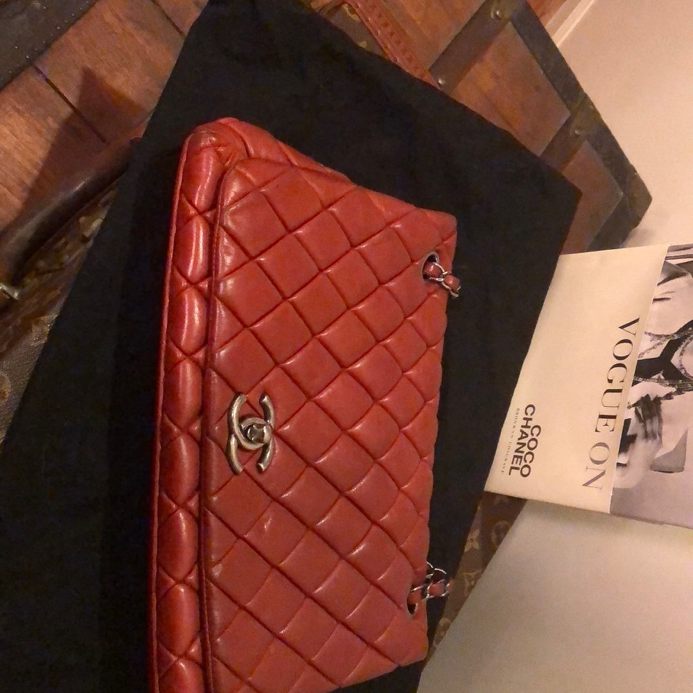 Chanel red leather handbag—- sold - Picture 1 of 8